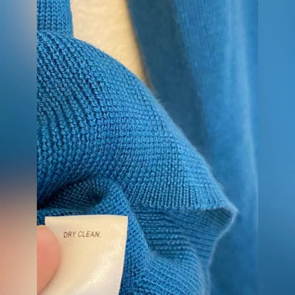 Express Mens 100% Italian Merino wool sweater v neck aqua blue XL